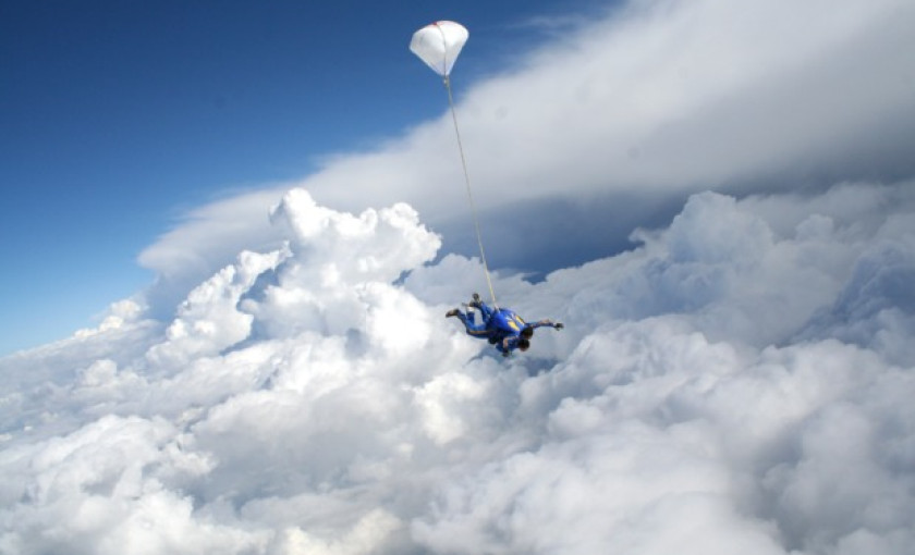 Fallschirm Tandemsprung Calden Bild 2