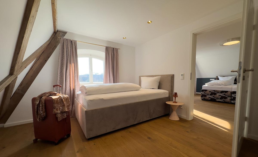 Au&szlig;ergew&ouml;hnlich &Uuml;bernachten im Schloss Rottenburg f&uuml;r 8 (2 N&auml;chte) Bild 5