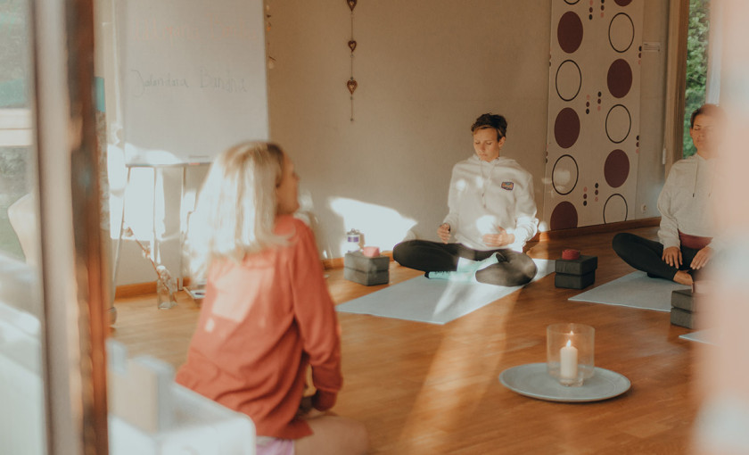 Candle Light Yoga Sylt Bild 3
