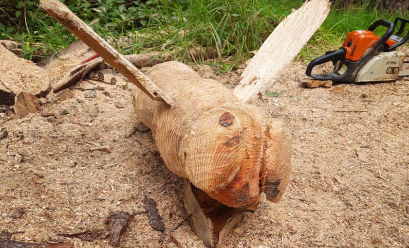 Bildhauer-Workshop / Schnitzen mit der Kettens&auml;ge Westerstede Bild 4