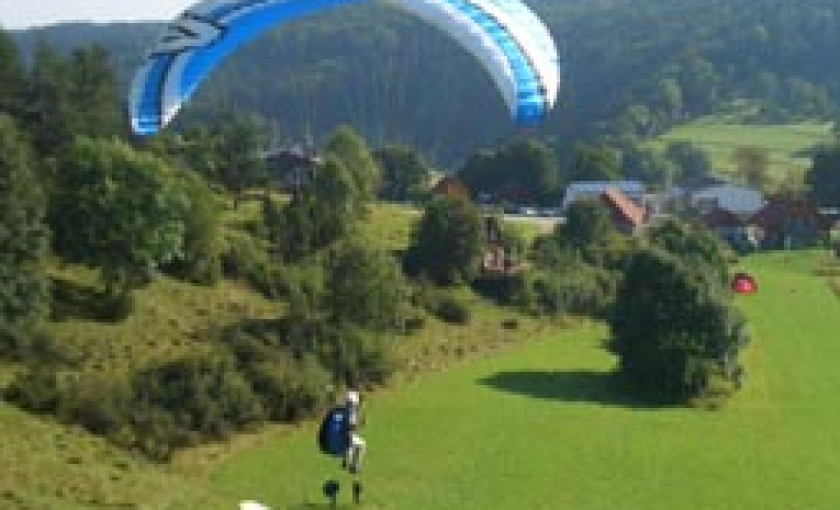 Schnupperkurs Gleitschirmfliegen Trochtelfingen Bild 2