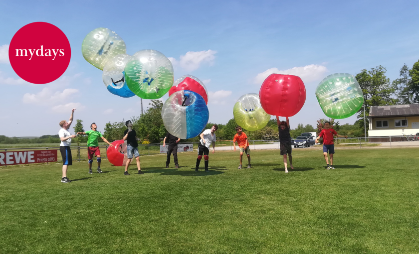 Bubble Soccer Schwarzach am Main Bild 1