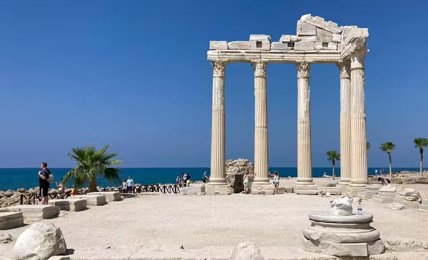 Side Tour mit Apollo-Tempel und Shopping Bild 1