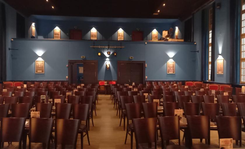 Alma Hoppes Lustspielhaus Bild 2