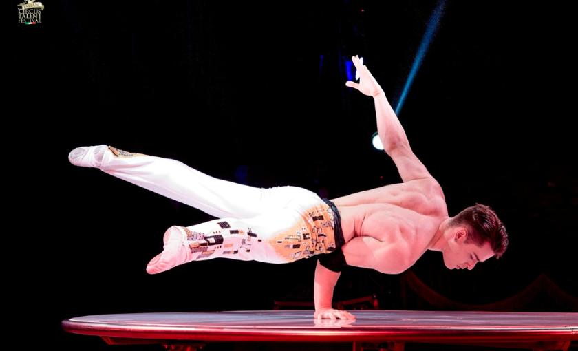 3. Mönchengladbacher Weihnachtscircus Bild 3