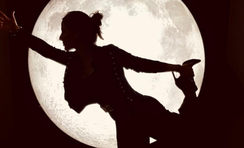 Astro Yoga 1:1 Online Coaching Bild 2