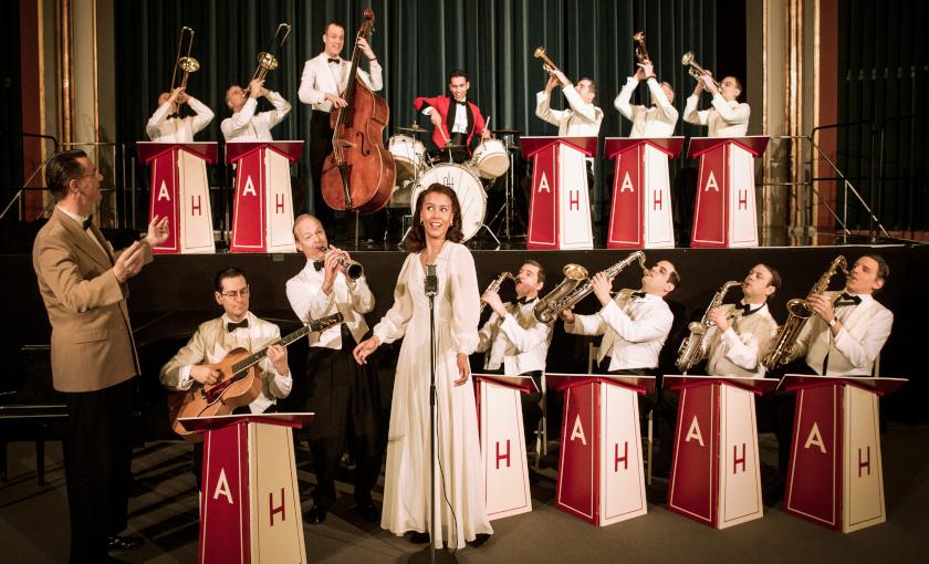 New Year's Swing Bild 1