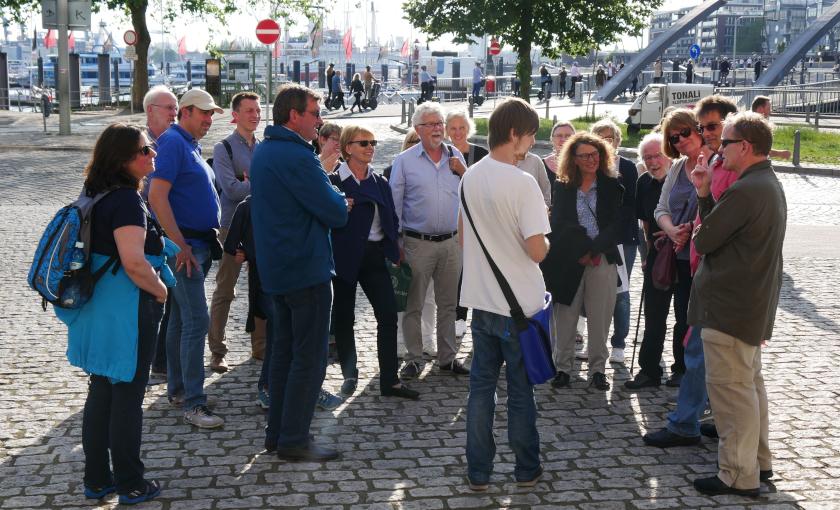 Elphi Plaza F&uuml;hrung und Hafenrundfahrt Bild 3