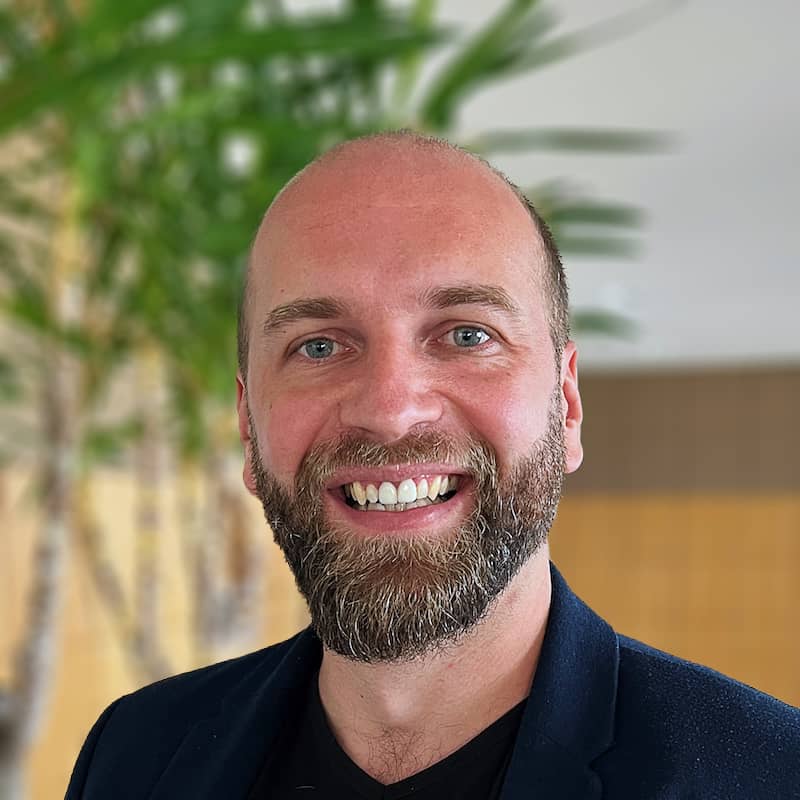 Sandro Henseling Portrait